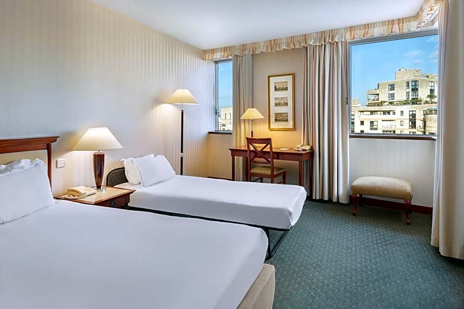 Occidental Paris Levallois