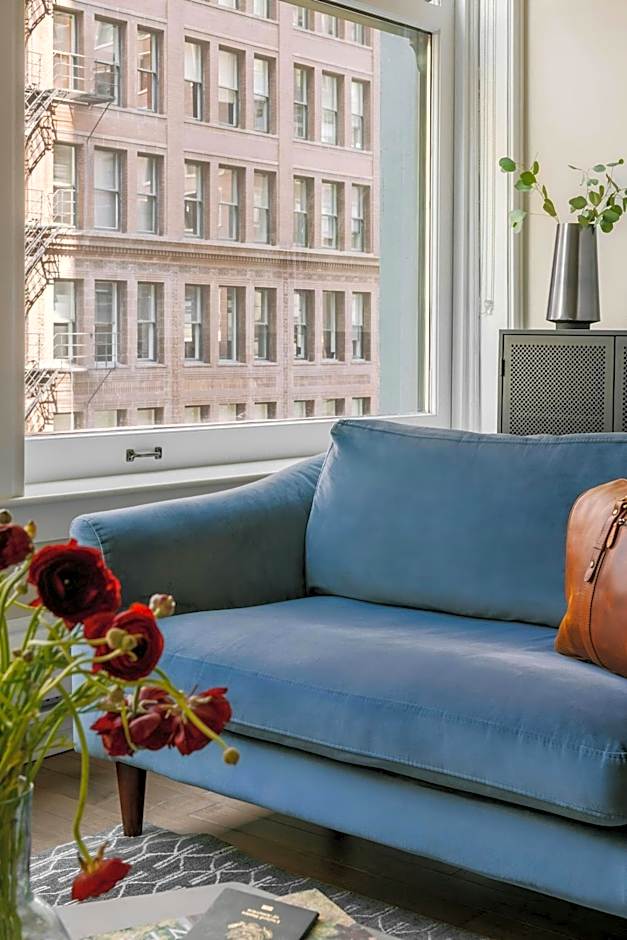 Sonder by Marriott Bonvoy Jewelers Row Apartments Millenium Park
