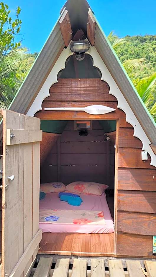 Piratas Cabanas Camping Bar