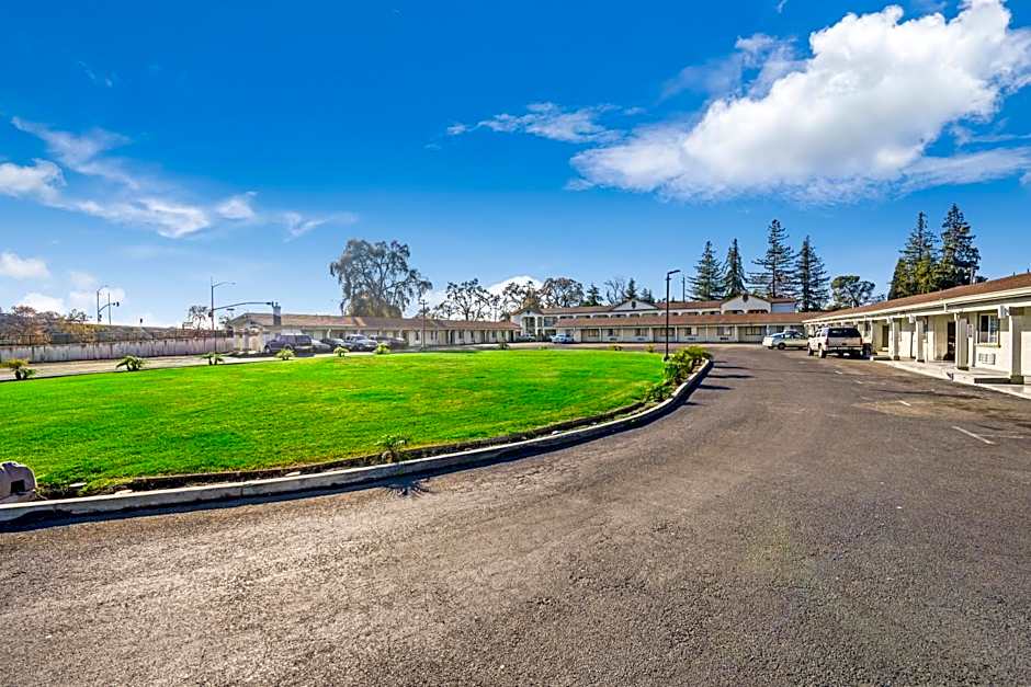 Rodeway Inn Stockton Highway 99