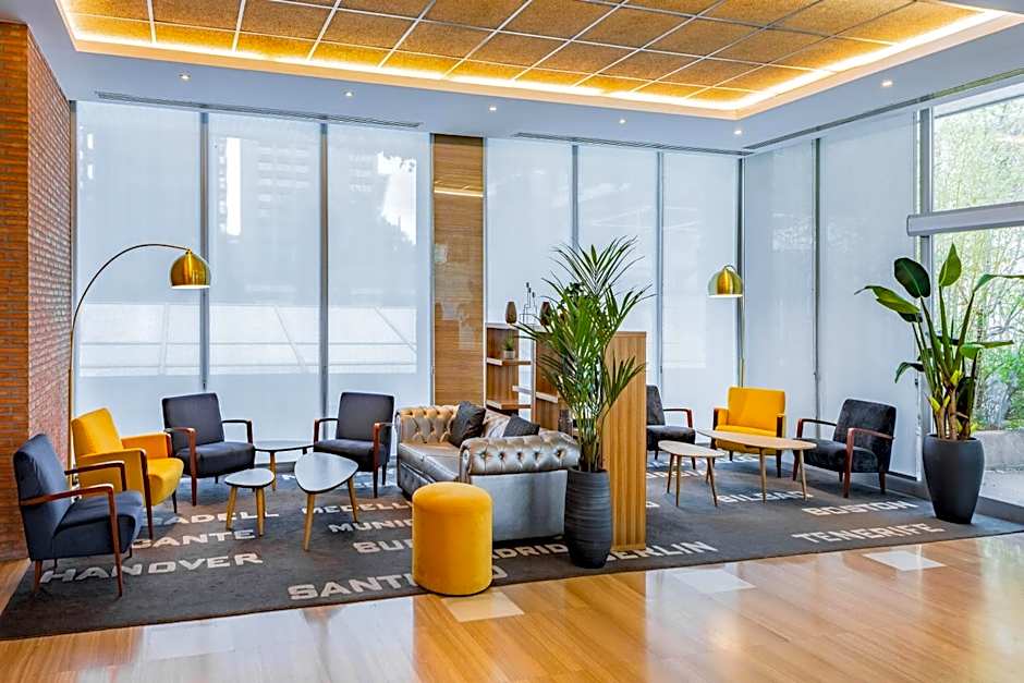 Hotel Madrid Chamartín Affiliated by Meliá