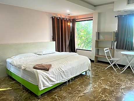 Deluxe Double Bed Room Only