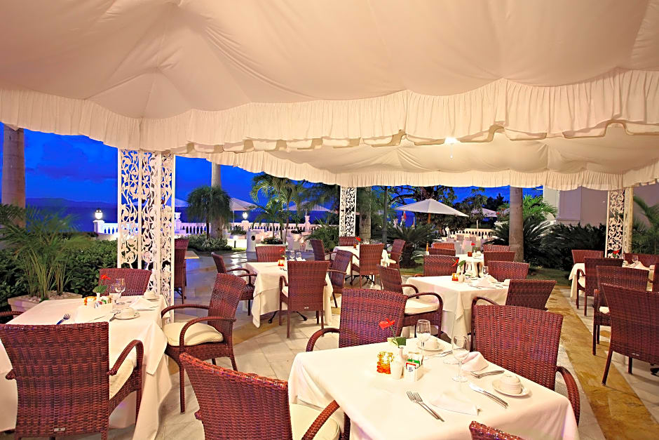 Luxury Bahia Principe Cayo Levantado 