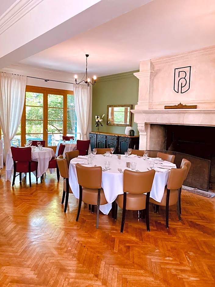 Hotel Le Blason de Provence