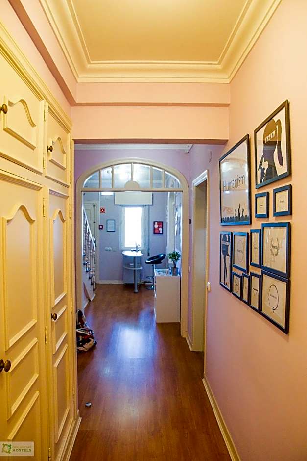 Help Yourself Hostels - Carcavelos Coast