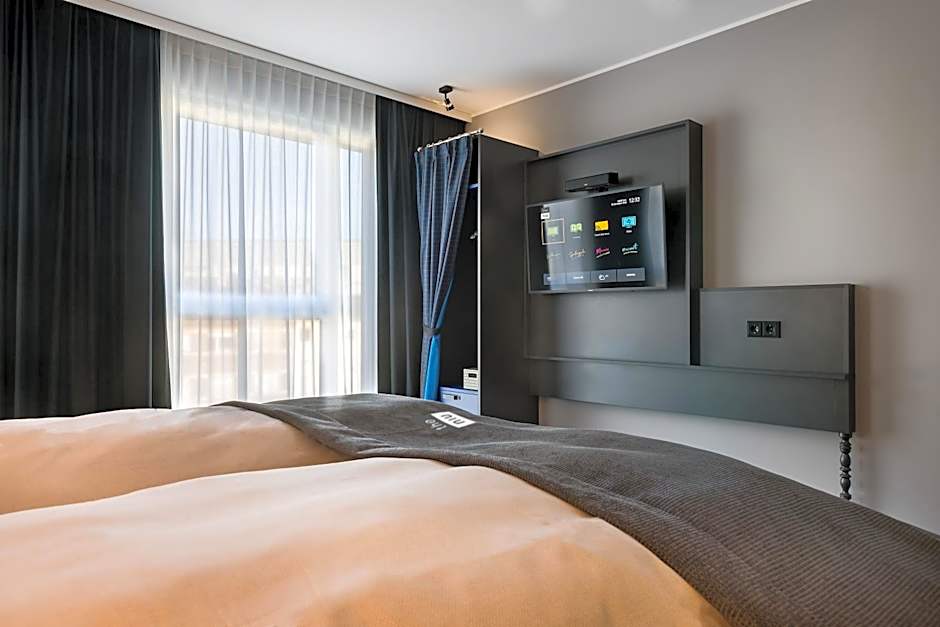 HOLIDAY INN - THE NIU SQUARE MANNHEIM By IHG