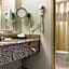 Quality Hotel Conference Center Cincinnati Blue Ash
