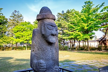 Utop Ubless Hotel Jeju