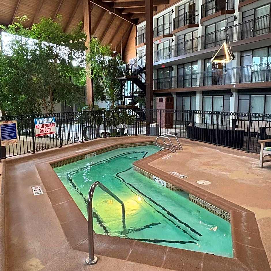 Radisson Hotel Lenexa Overland Park