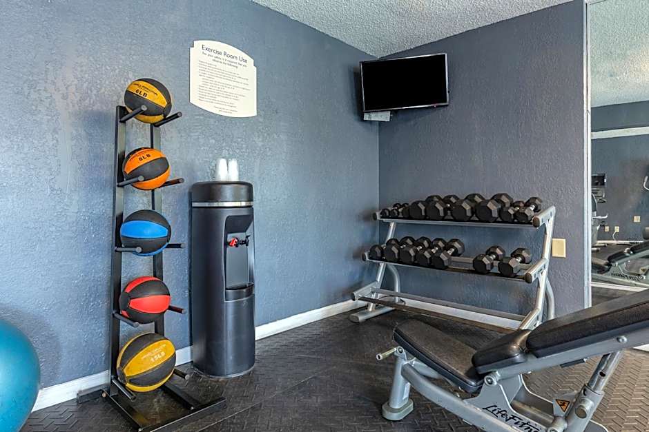 Quality Inn Fayetteville near Fort Bragg