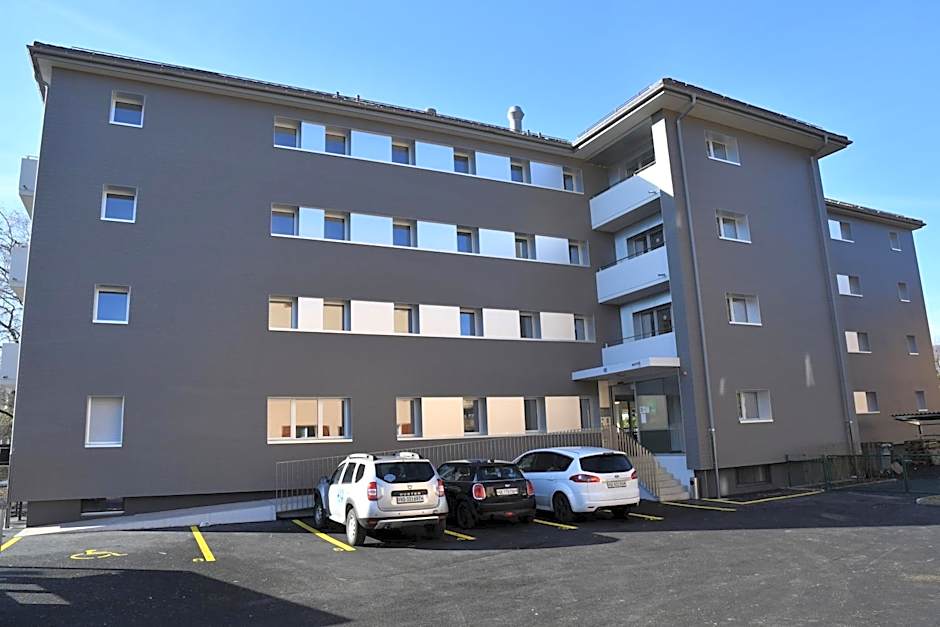 Nyon Hostel
