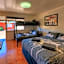 Halls Creek Motel