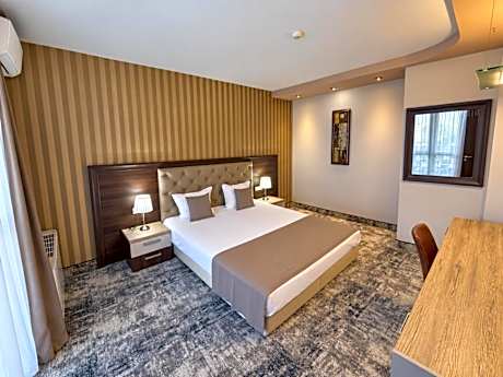 Business Hotel Plovdiv - Central Location