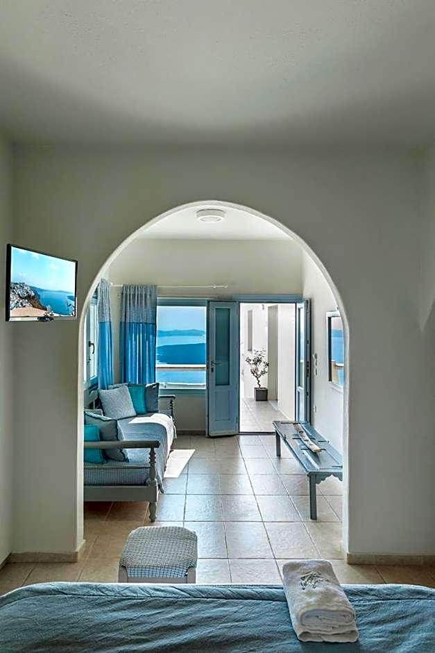 Blue Dolphins Apartments