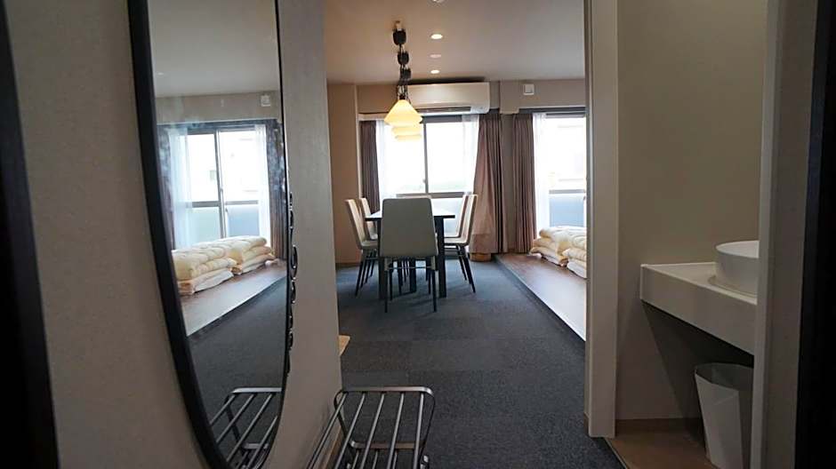 Beagle Tokyo Hostel & Apartments