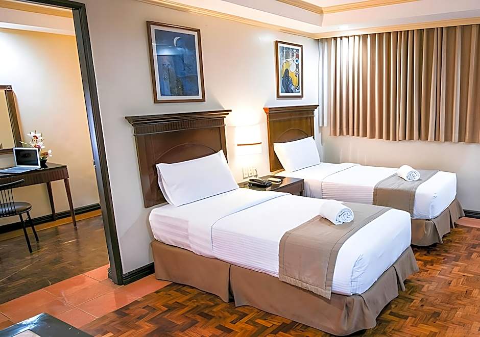 Fersal Hotel P. Tuazon Cubao