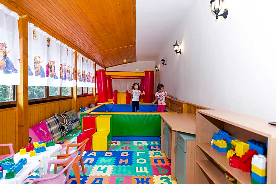 Elina Hotel