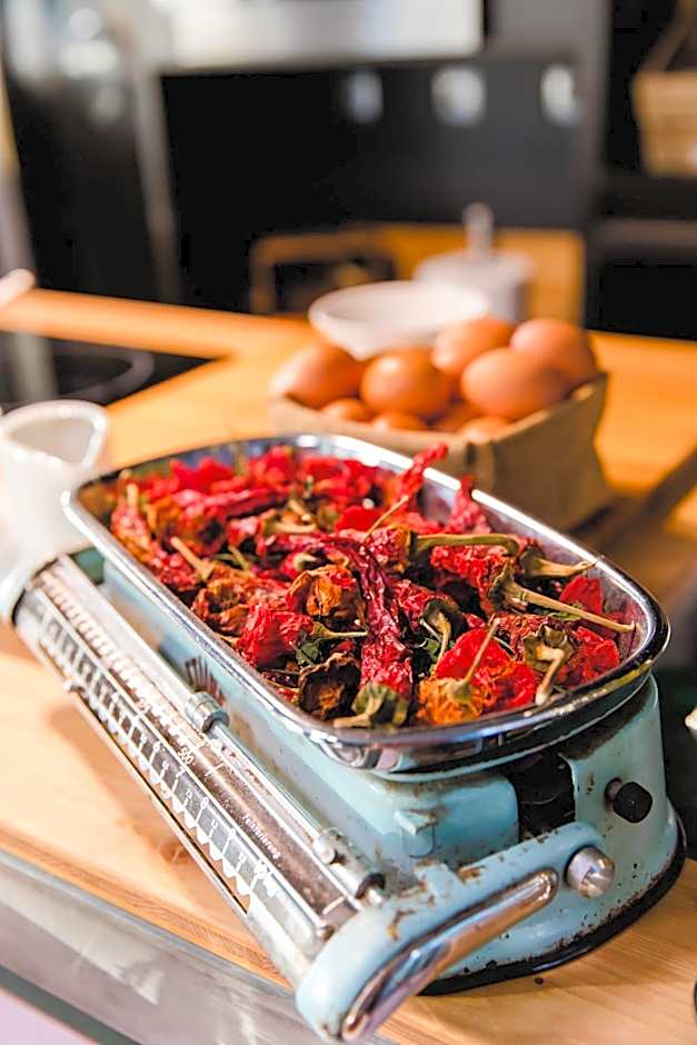 Cooking and Nature - Emotional Hotel