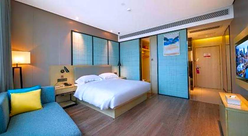 Echarm Hotel Yangjiang Baili Plaza