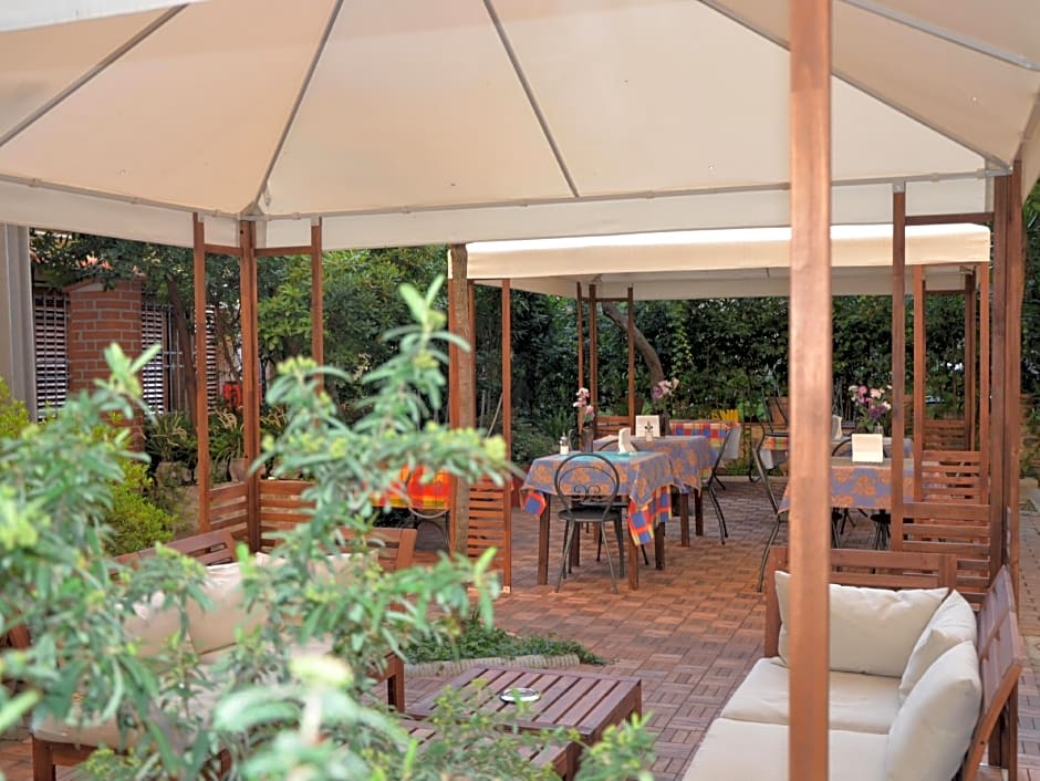 Hotel Mia Cara