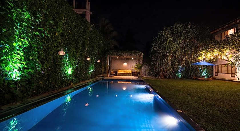 Saffron & Blue Villa