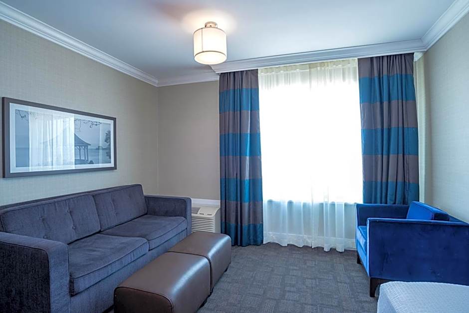 Sandman Hotel Oakville