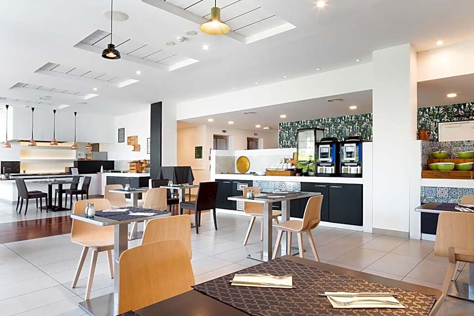 Holiday Inn Marseille Airport By IHG