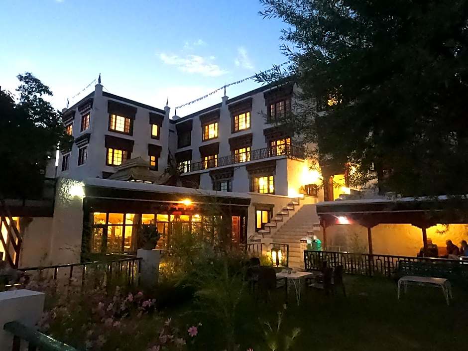 Lharimo Hotel (Leh) Ladakh