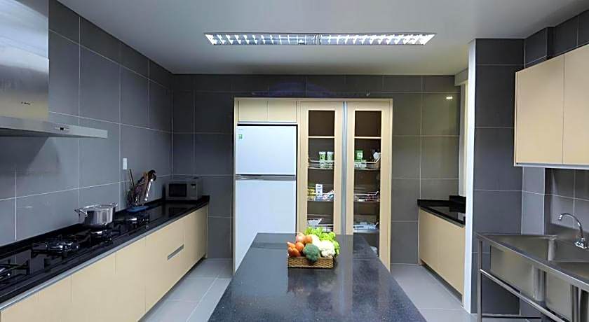 Hung Cuong Hotel