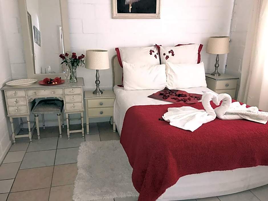 Au Plais De Langebaan at Palm Tree Villa