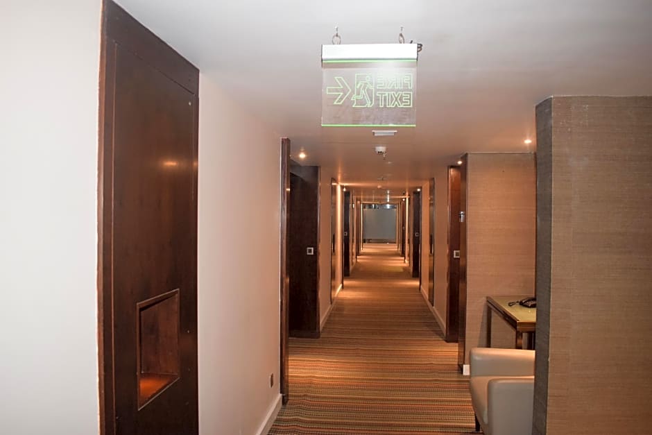 Country Inn & Suites by Radisson Manipal