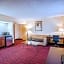 MCM Elegante Hotel & Suites