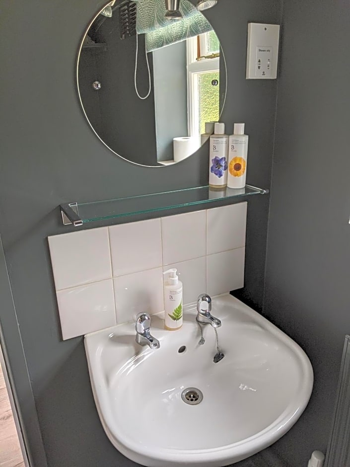 Bird & Carter Fonthill