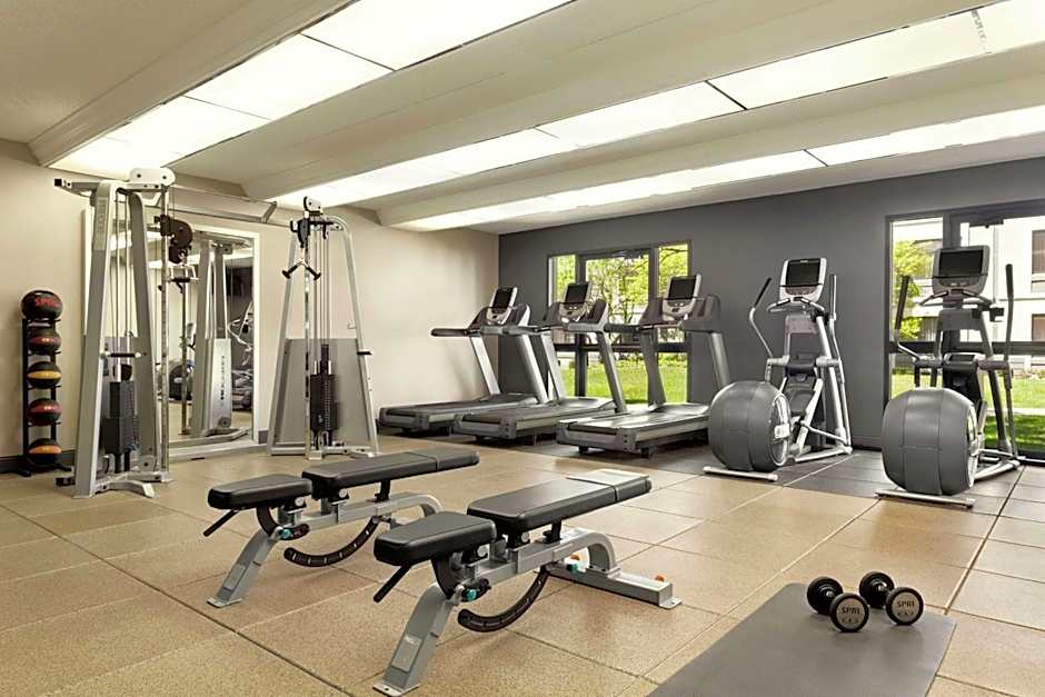 DoubleTree by Hilton Hotel Detroit - Novi