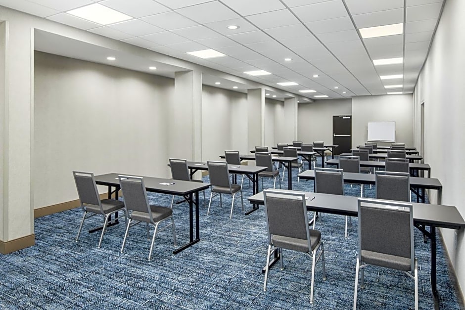 Holiday Inn Express Richmond - Midtown, an IHG Hotel
