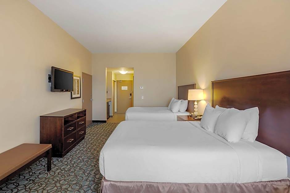 Best Western Plus Walkerton East Ridge Hotel