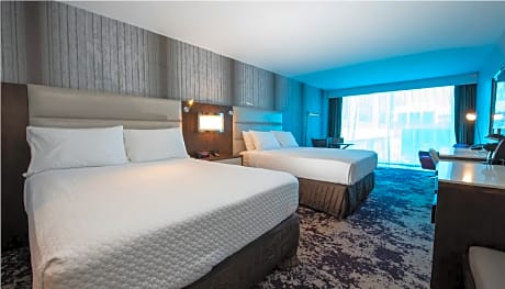 Two Queen Beds