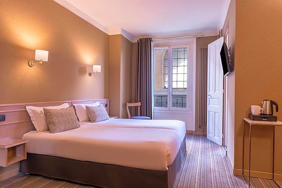 Paris France Hotel