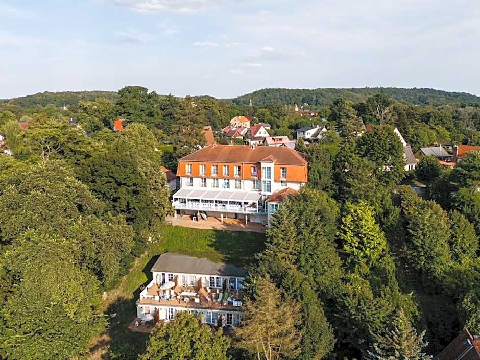 Strandhotel Vier Jahreszeiten Buckow