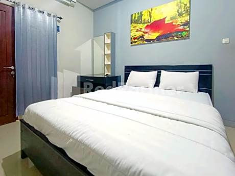 D'Waru Homestay Syariah near Jl Slamet Riyadi Mitra RedDoorz