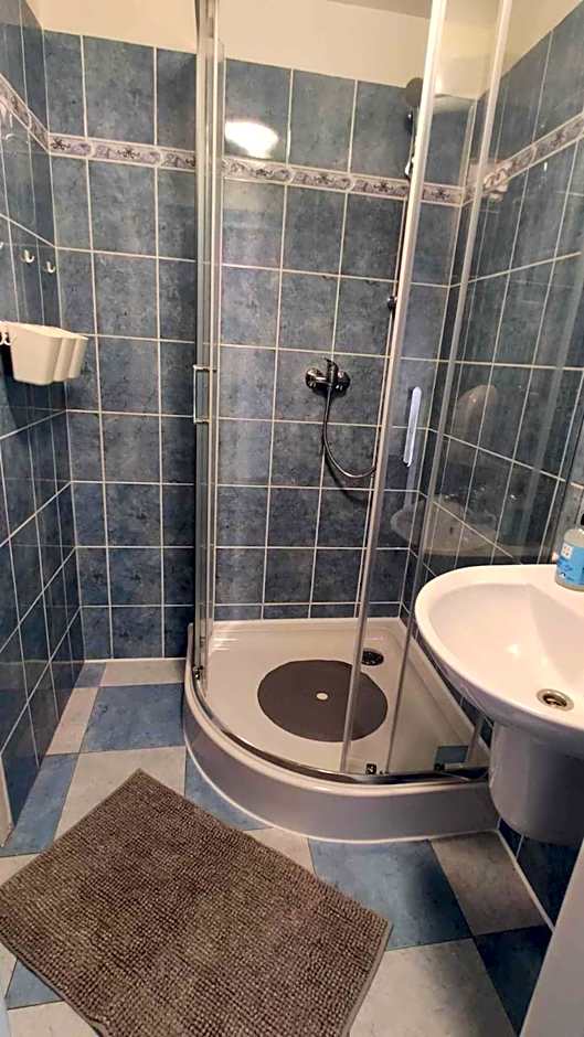 Parkcentrum lowcost hotel near center of Ostrava