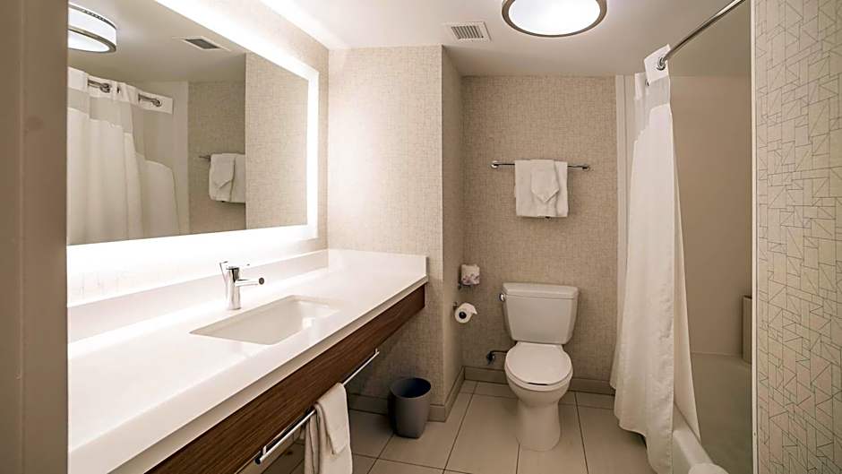 Holiday Inn Express Porterville By IHG