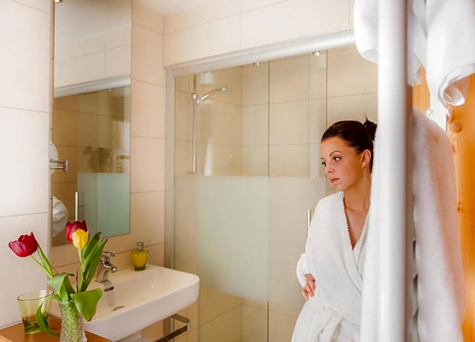 Hotel Gasthof Mitteregger - BEST PLACE in town with summercard included