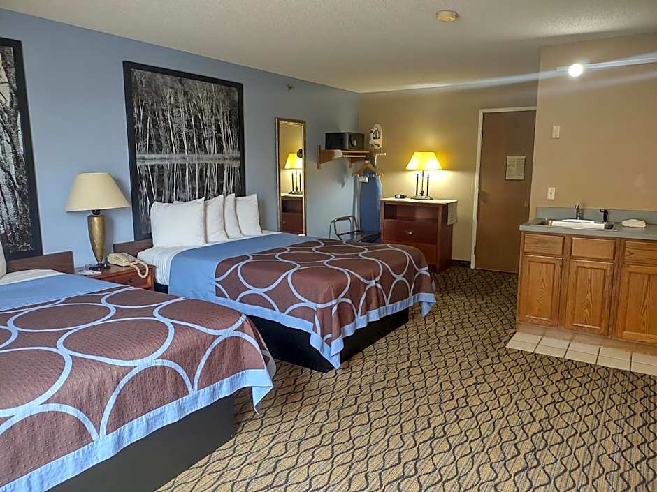 Photo 1 of 4 of Studio 2 Queen Beds Suite