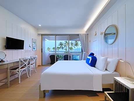 Superior Double or Twin Room with Sea view