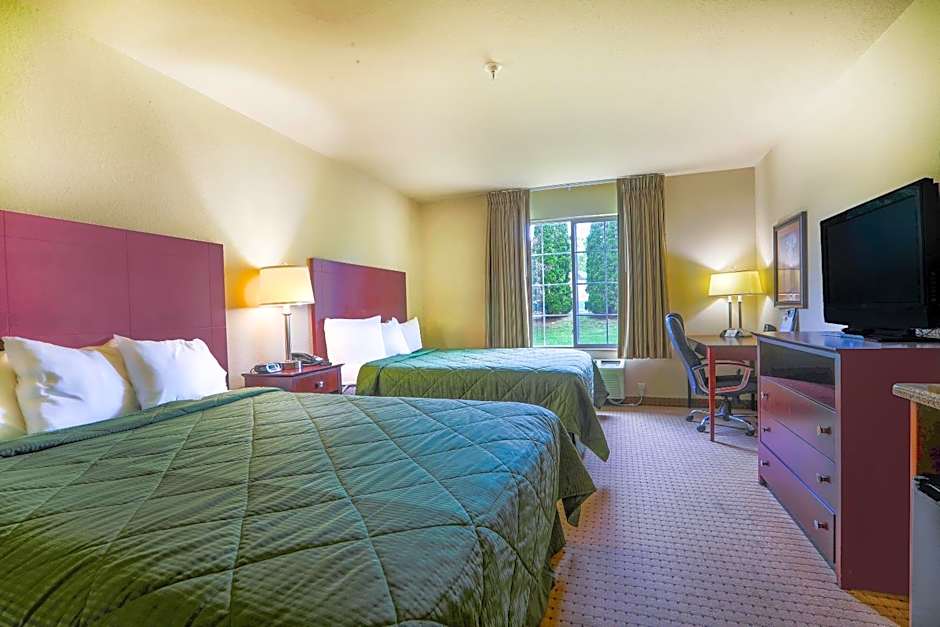 Evansville Inn & Suites by OYO