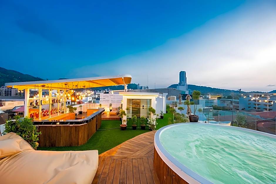 La Vista Patong Hotel