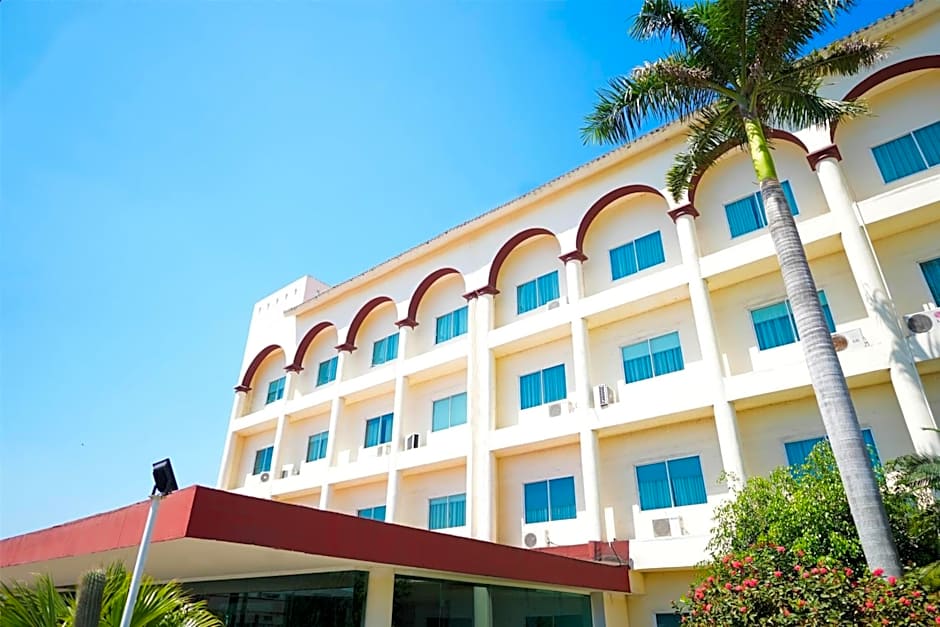 Days Inn by Wyndham Tuxtepec