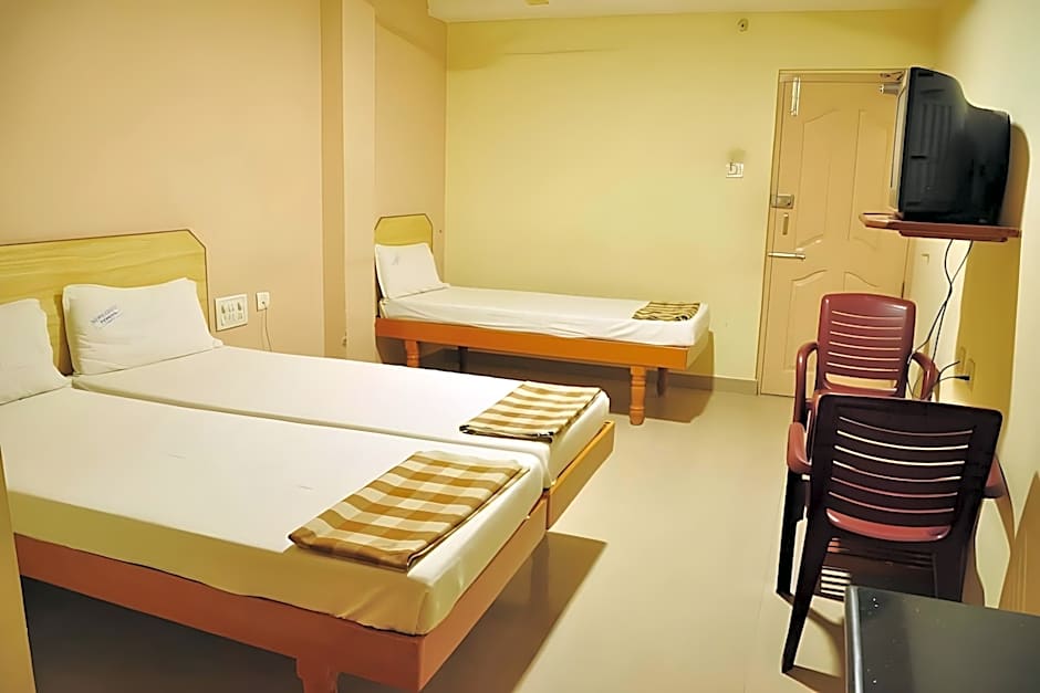 Hotel Suprabath Towers