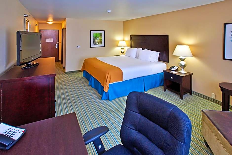 Holiday Inn Express Waterloo-Cedar Falls By IHG